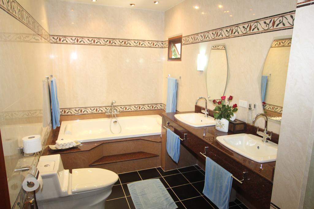 Villa Pimlada Nai Harn Zewnętrze zdjęcie